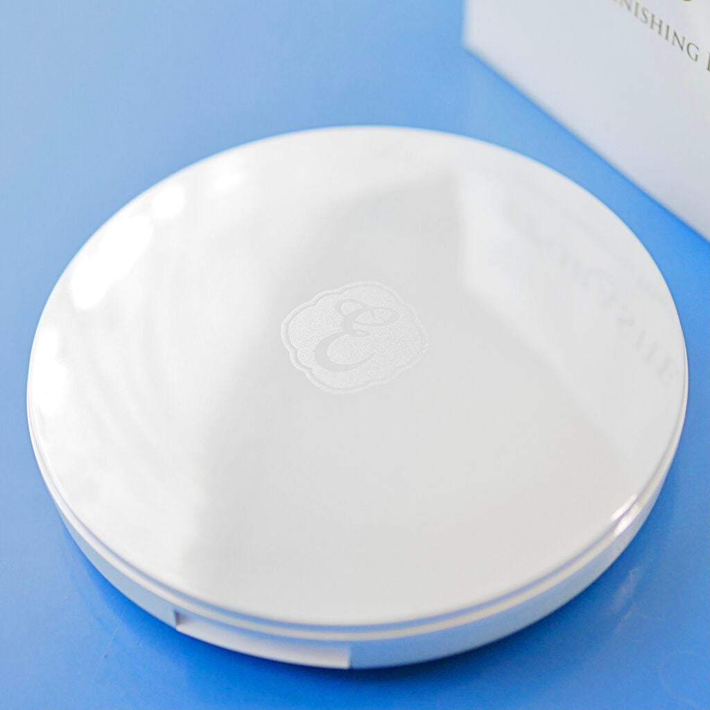 マイクロフィニッシングパウダー/EPORASHE/プレストパウダーを使ったクチコミ(6枚目)