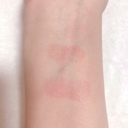 ラスティンググロスリップ/CEZANNE/口紅を使ったクチコミ(4枚目)