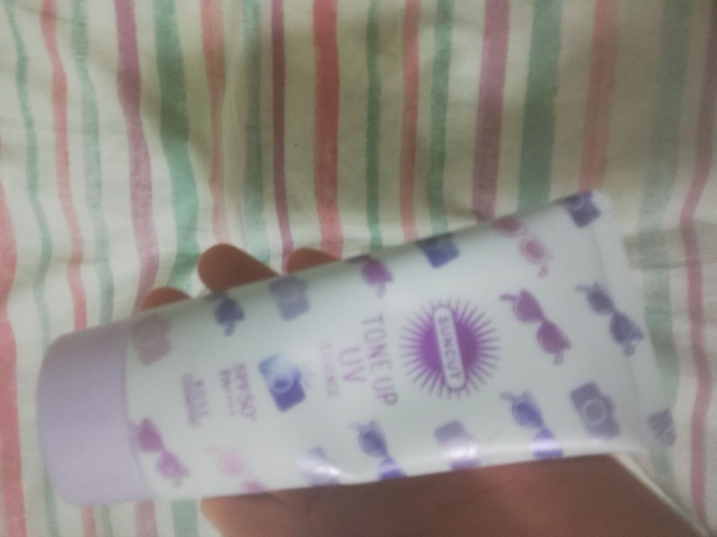 冷シート リフレッシュフローラルの香り/ビオレ/ボディシートを使ったクチコミ（1枚目）