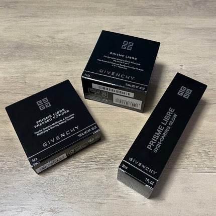 プリズム・リーブル・スキンケアリング・グロウ/GIVENCHY/リキッドファンデーションを使ったクチコミ(2枚目)