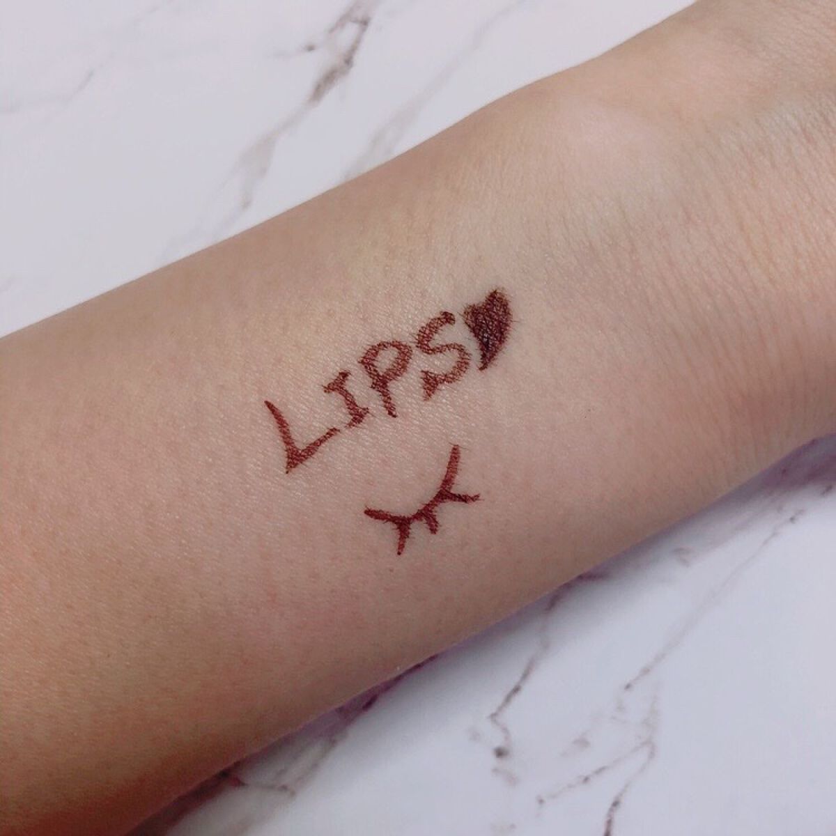 スキルレスライナー/LUMIURGLAS/リキッドアイライナーを使ったクチコミ（1枚目）