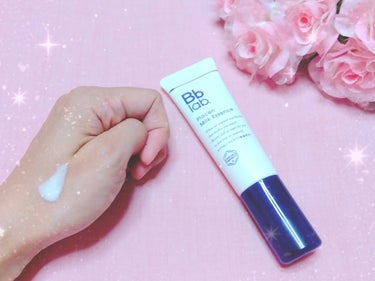 Bb lab. プラセンミルクエッセンスのクチコミ「🌸Bb lab.プラセンミルクエッセンス🌸
❁
❁

敏感肌を考えた美容乳液♡うるおいで守る
.....」（3枚目）