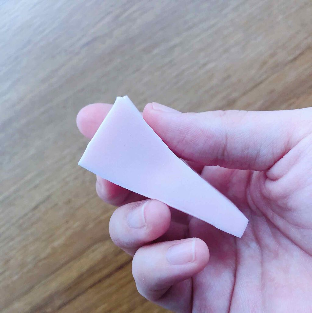 メイクアップスポンジ(バリューパック ウェッジ型 30個)/DAISO/パフ・スポンジを使ったクチコミ（3枚目）