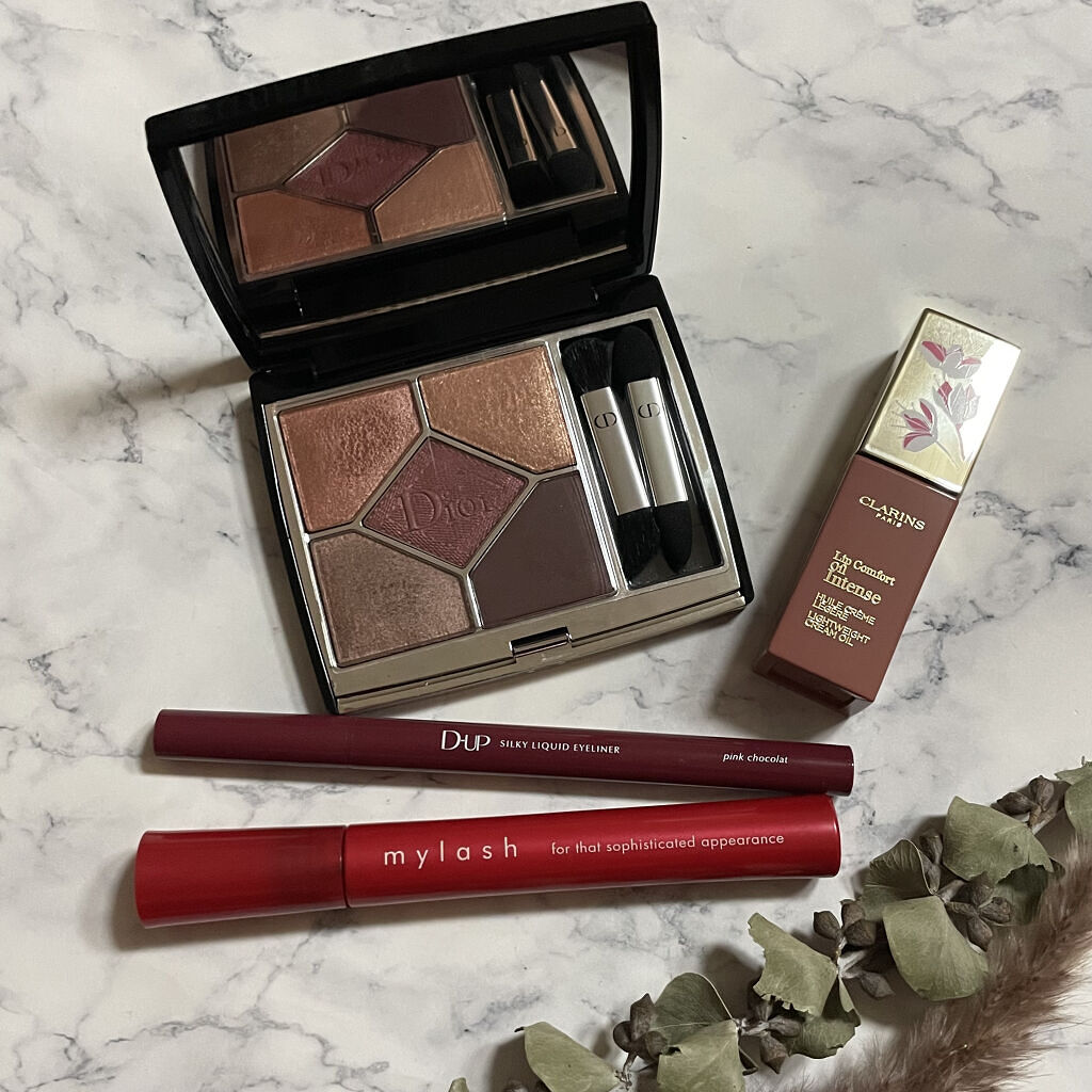 コンフォート リップオイル インテンス/CLARINS/リップグロスを使ったクチコミ（3枚目）