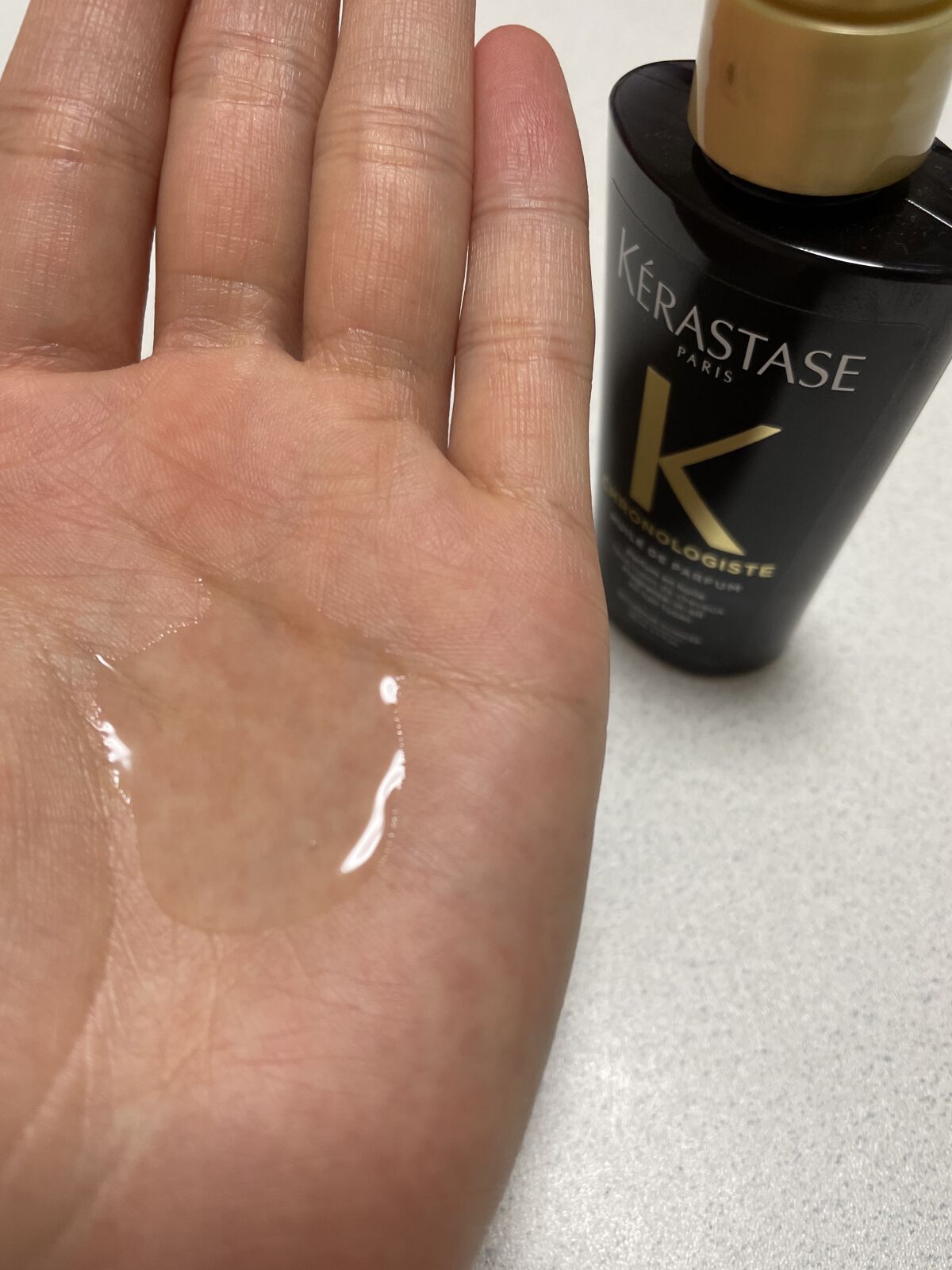 CH ユイル クロノロジスト R/ケラスターゼ/ヘアオイルを使ったクチコミ（3枚目）