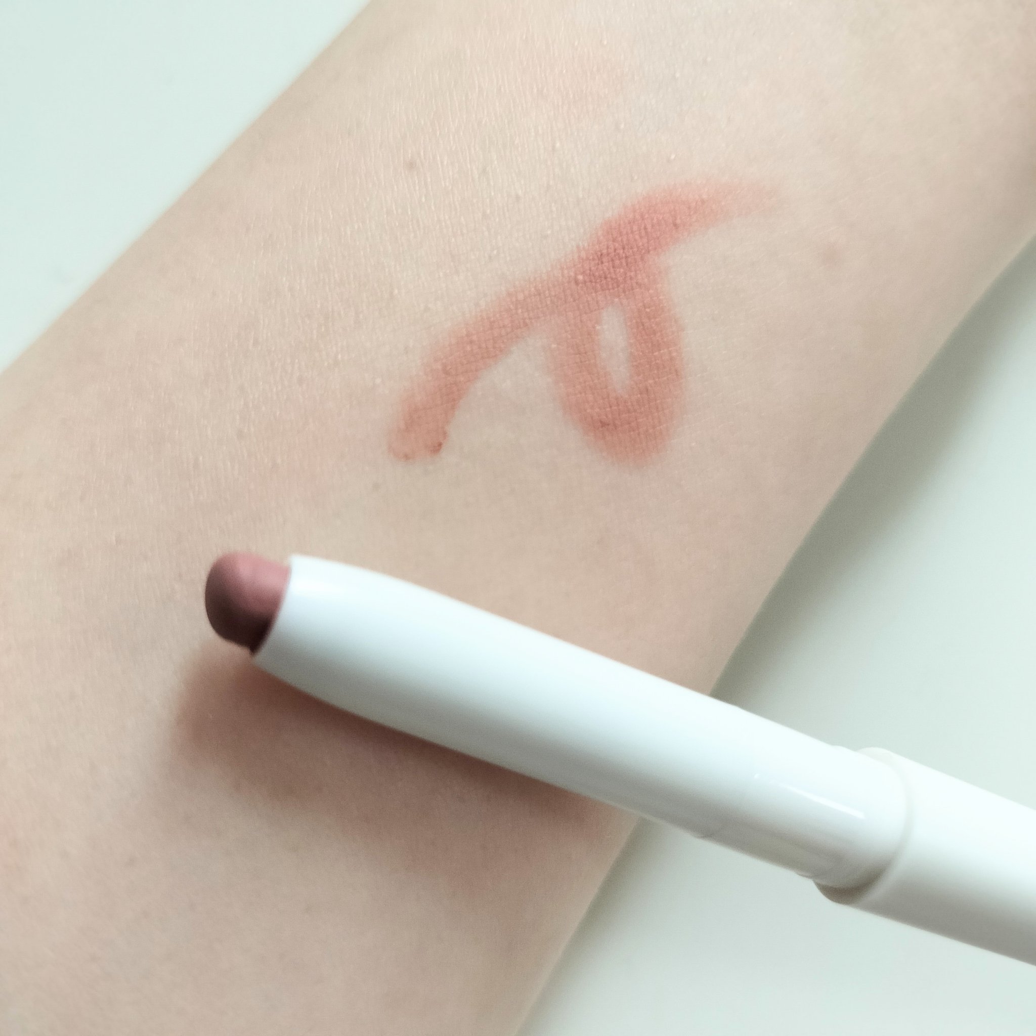 rom&nd リップメイトペンシル/rom&nd/リップライナーを使ったクチコミ（2枚目）