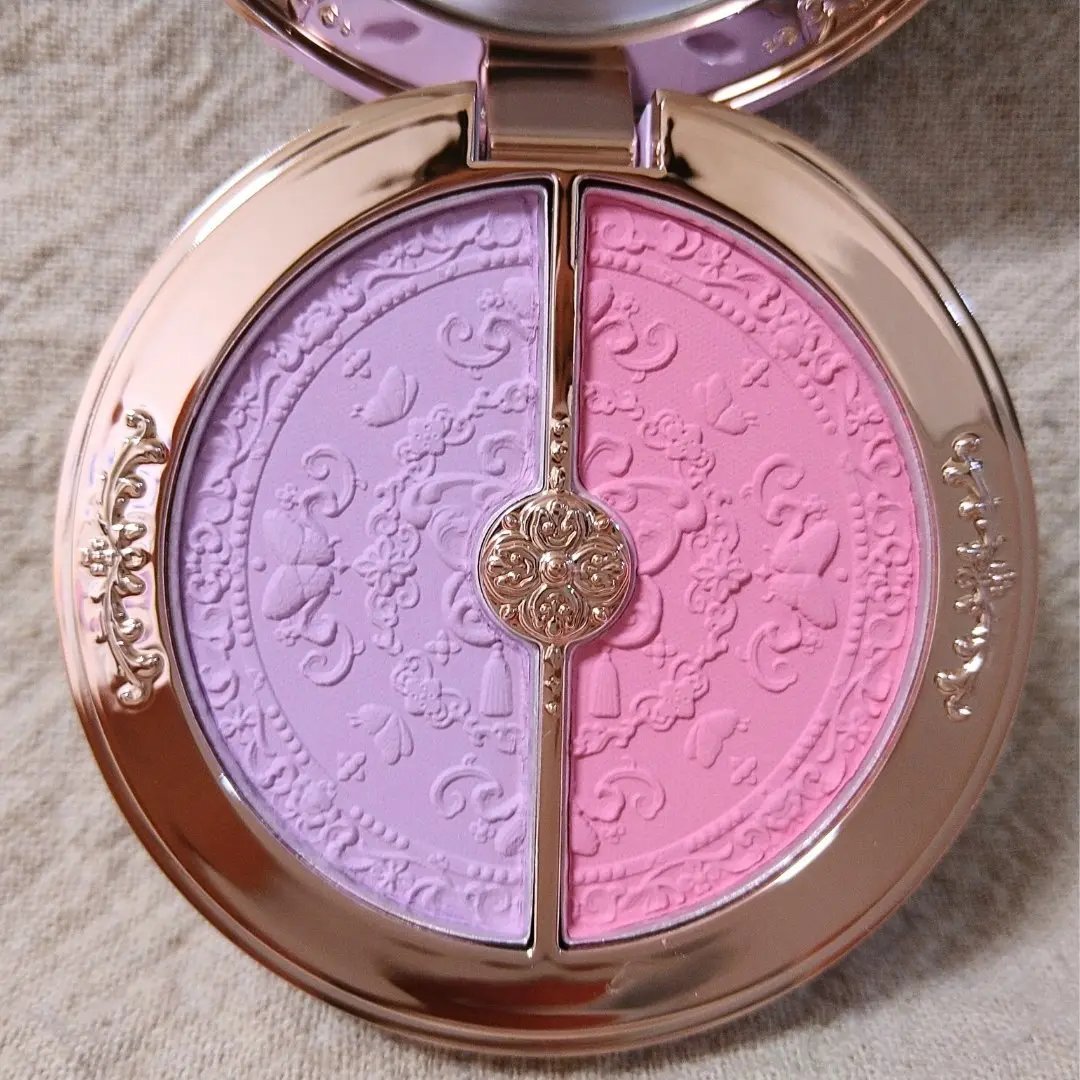 胡蝶雲肩ブラッシュデュオ＜チークカラー＞  /FlowerKnows/パウダーチークを使ったクチコミ（3枚目）