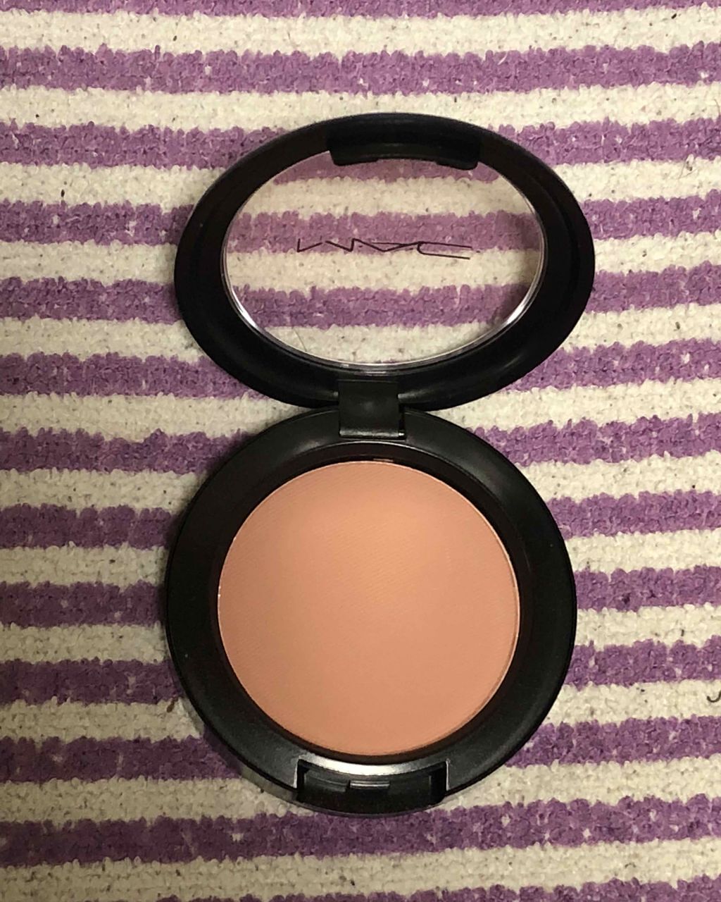 パウダー ブラッシュ メルバ/M・A・C/パウダーチークを使ったクチコミ（2枚目）