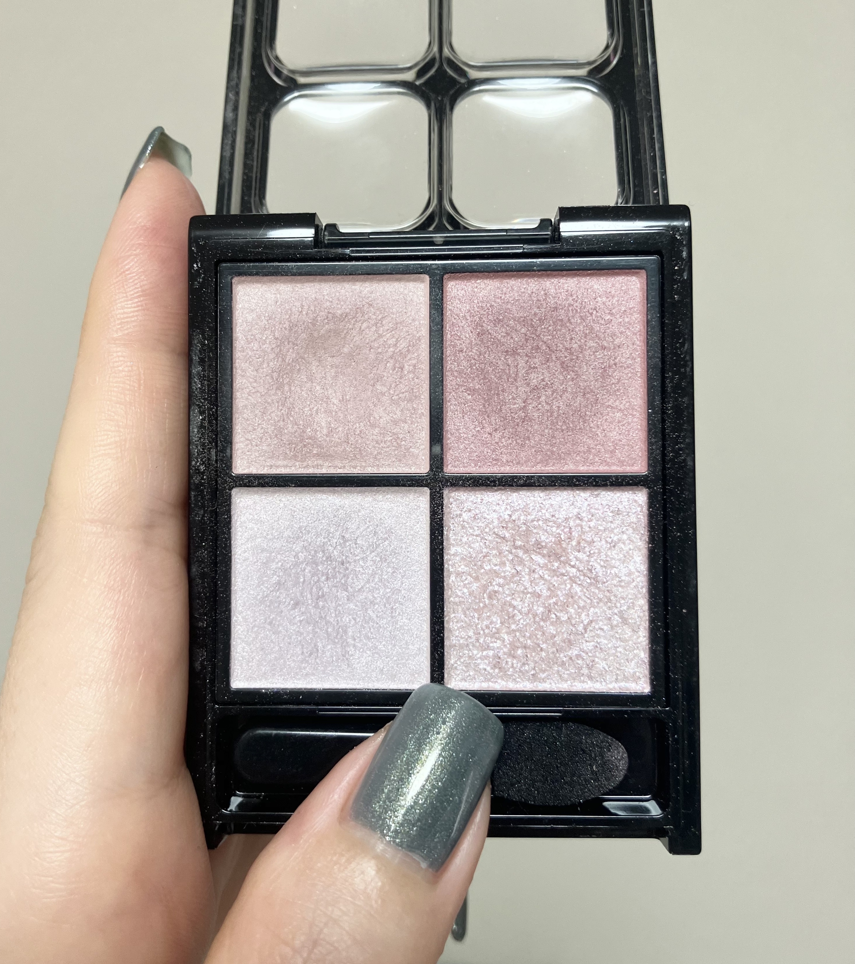 ケイト ポッピングシルエットシャドウ/KATE/アイシャドウパレットを使ったクチコミ（2枚目）