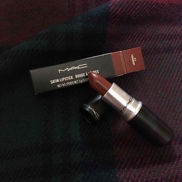 MAC リップスティック紹介②💄




MAC / PARAMOUNT (パラマウント)
SATIN LIPSTICK  ROUGE A  LEVRES




MACの当たりリップ②！

多分もしか