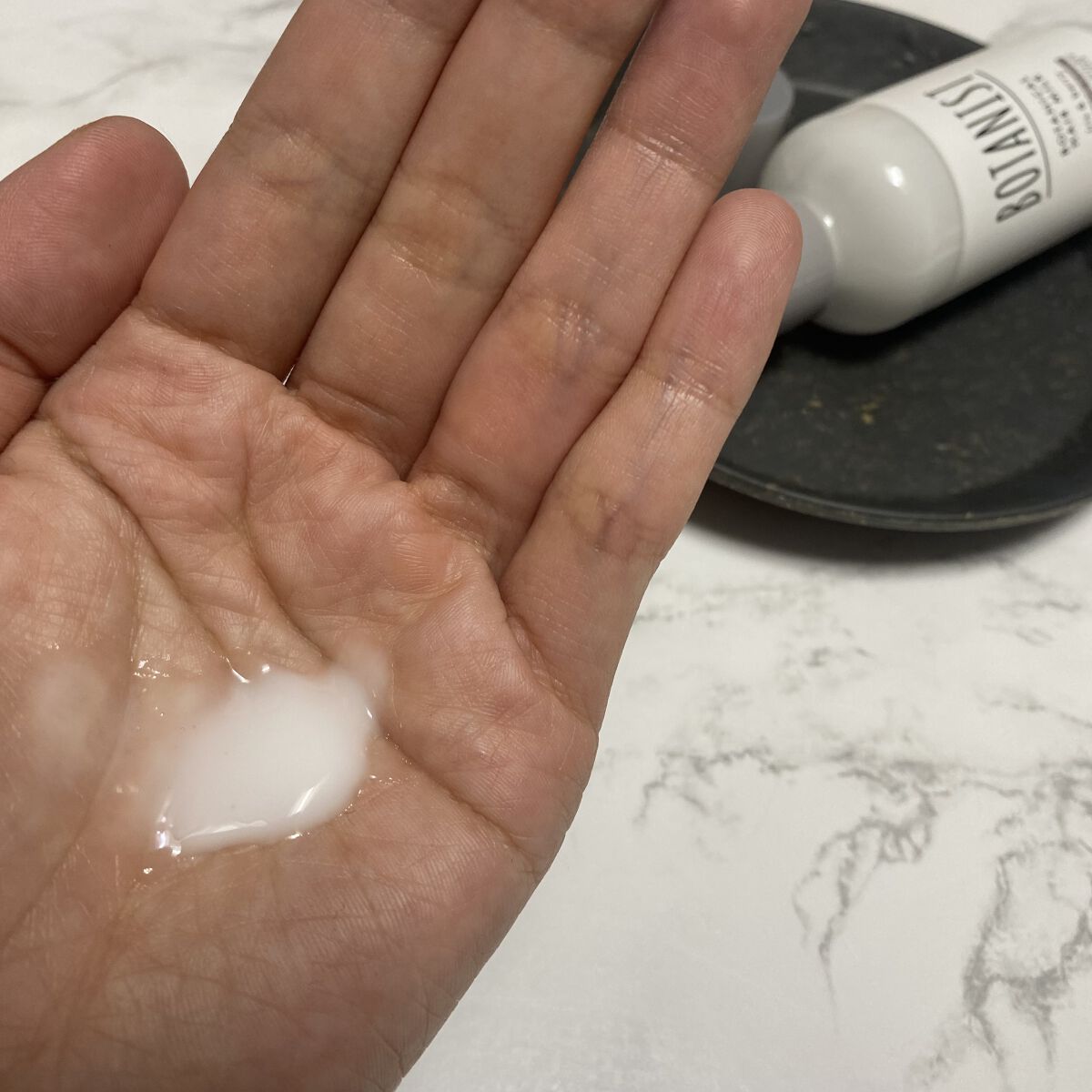 ボタニカルヘアミルク（ダメージケア）/BOTANIST/ヘアミルクを使ったクチコミ（2枚目）