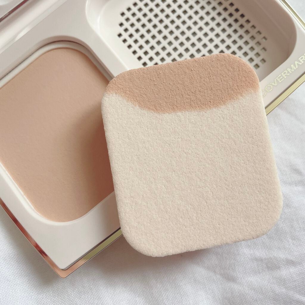 シルキー フィット/COVERMARK/パウダーファンデーションを使ったクチコミ(3枚目)