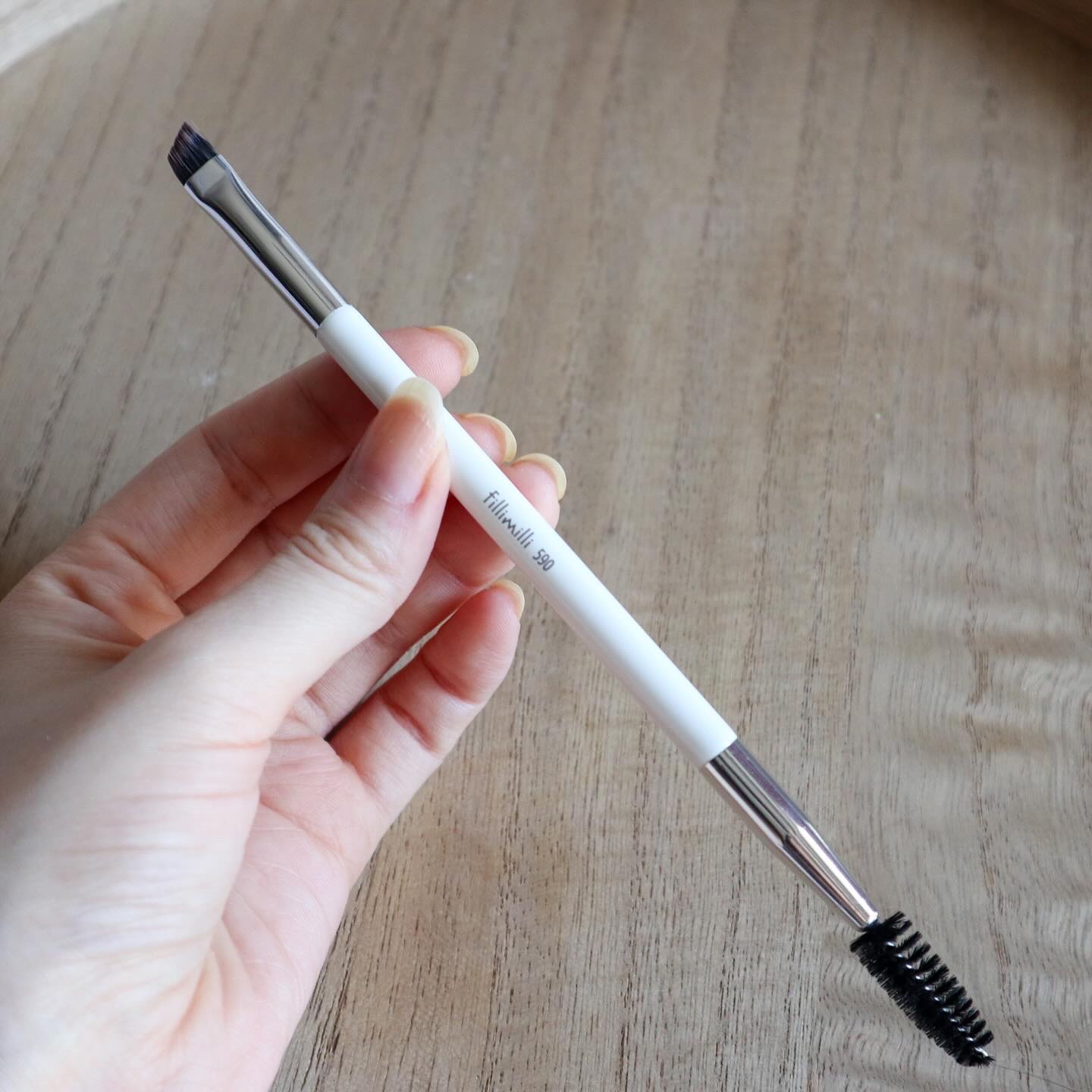 FilliMilli デュアルアイブロウブラシ590/fillimilli/メイクブラシを使ったクチコミ(5枚目)