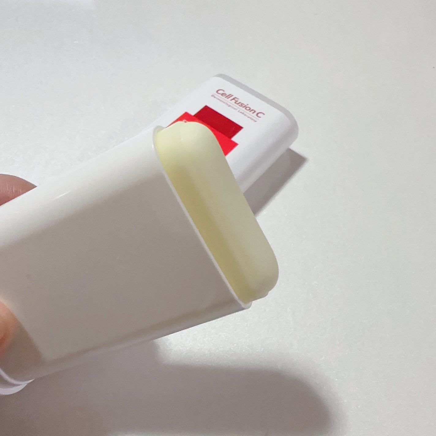 スティック サンスクリーン100/Cell Fusion C(セルフュージョンシー)/日焼け止めスティックを使ったクチコミ(3枚目)