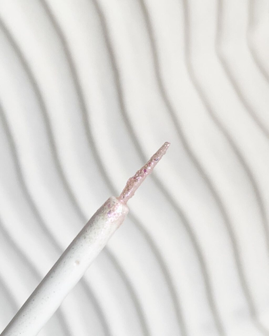 ブリンリキッドグリッターライナー/BLING GLOW/グリッターを使ったクチコミ(4枚目)