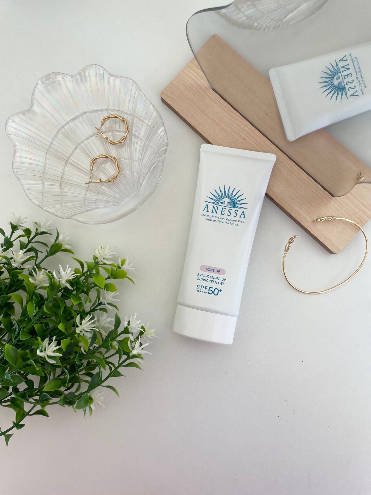 ブライトニングUV ジェル N/アネッサ/化粧下地を使ったクチコミ(1枚目)