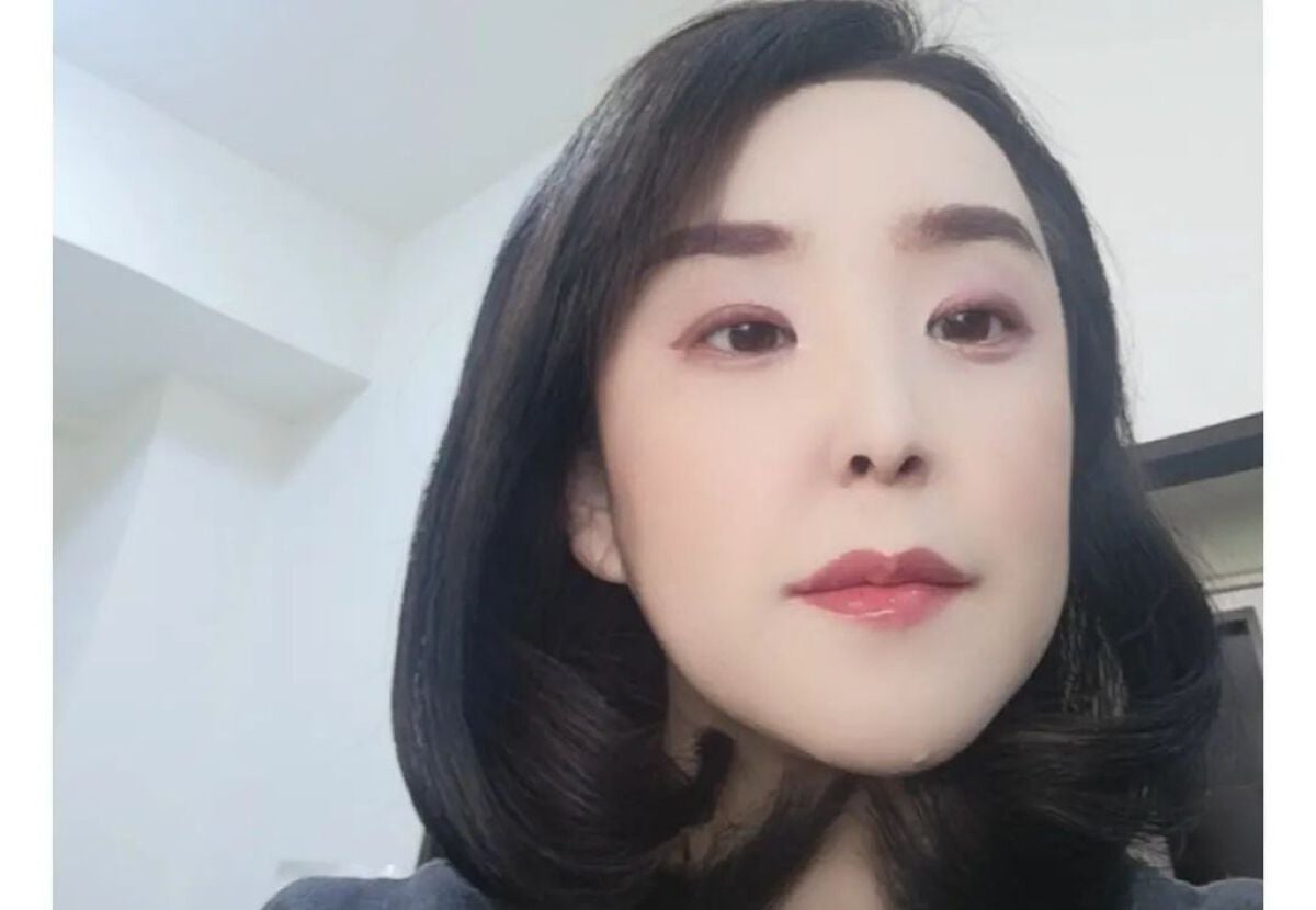 エレガンス ブリリアント ルージュ ビジュー/Elégance/リップグロスを使ったクチコミ(4枚目)