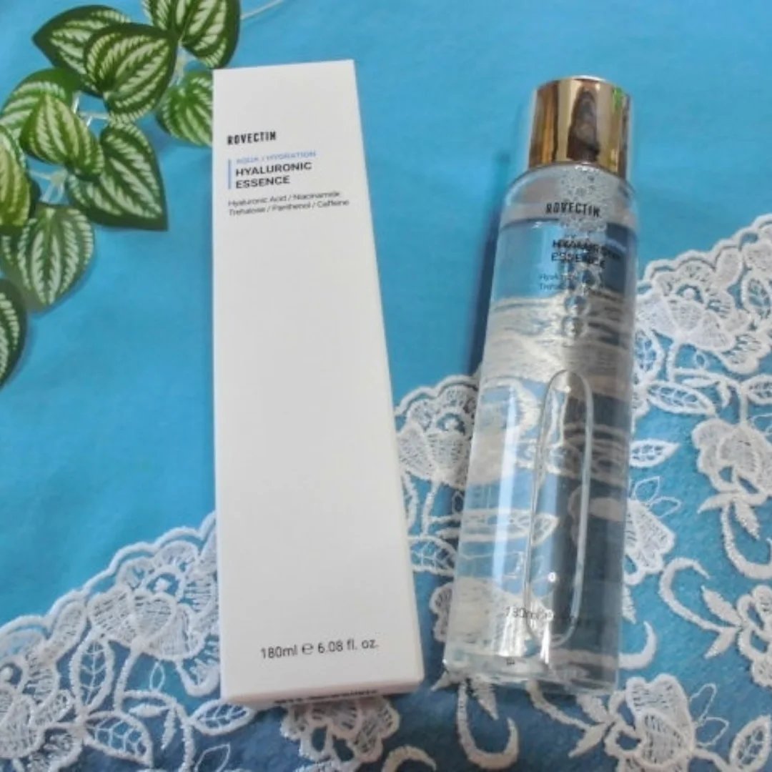 アクアヒアルロニックエッセンス/ロベクチン/化粧水を使ったクチコミ（2枚目）