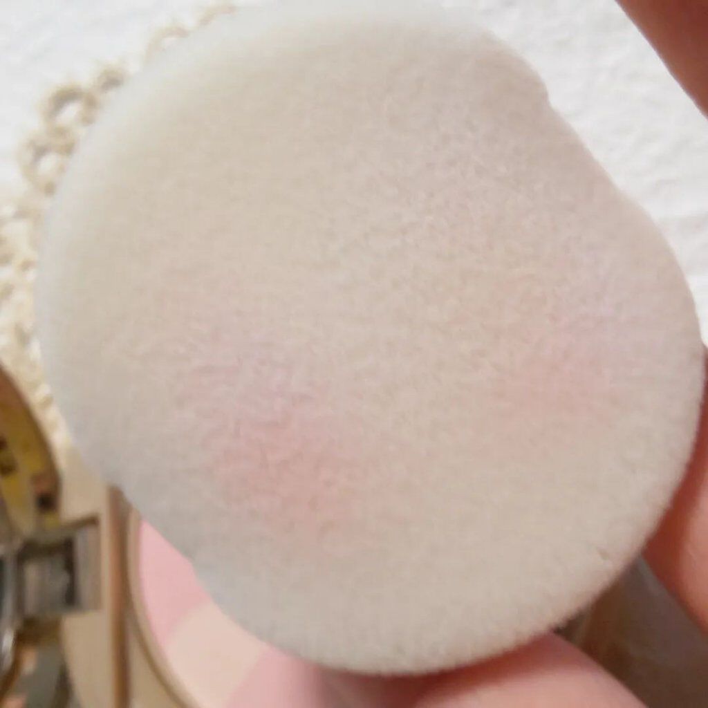 マシュマロフィニッシュパウダー　～Abloom～/キャンメイク/プレストパウダーを使ったクチコミ（3枚目）