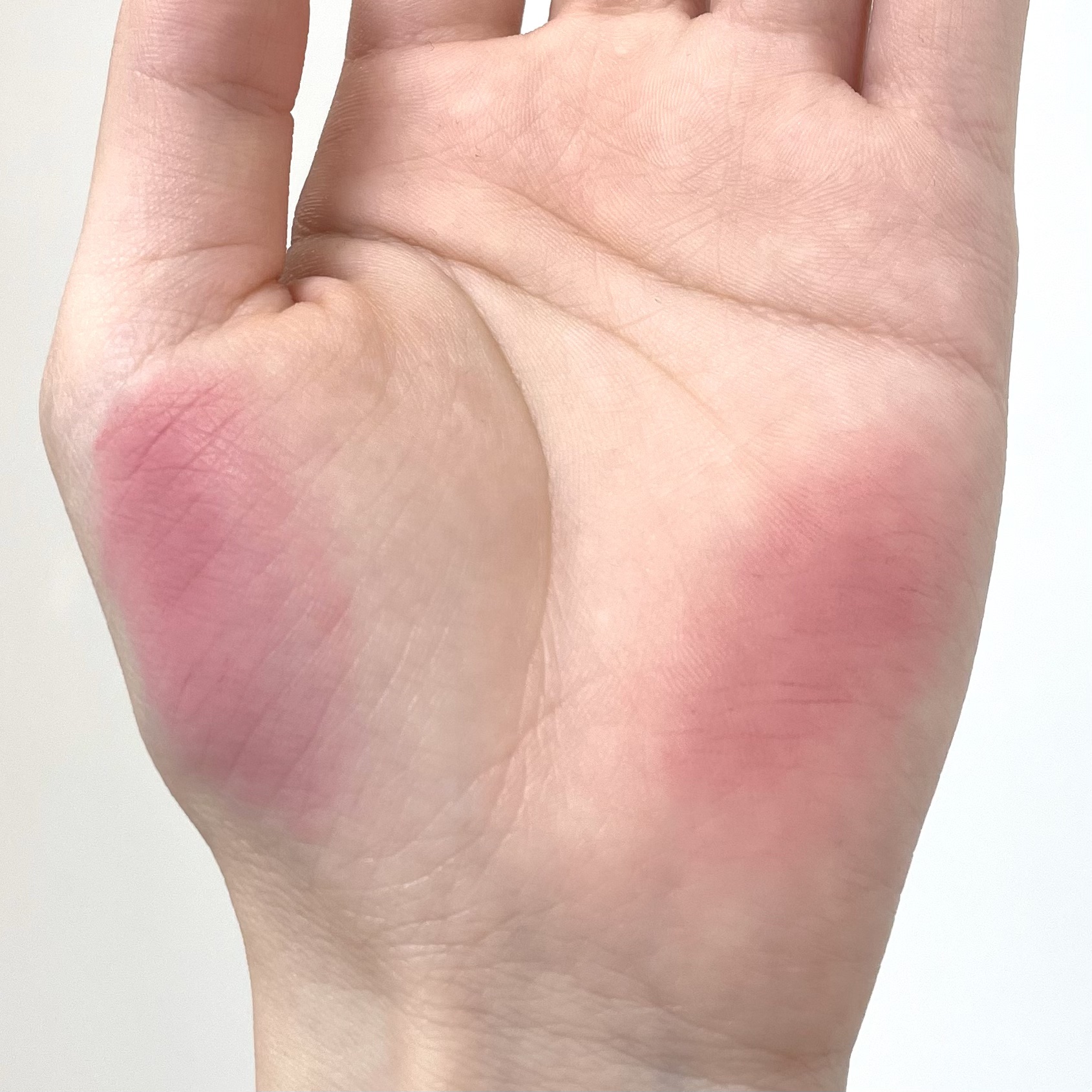 リップアンドチーク ブラーリープリンポット/fwee/口紅を使ったクチコミ（3枚目）