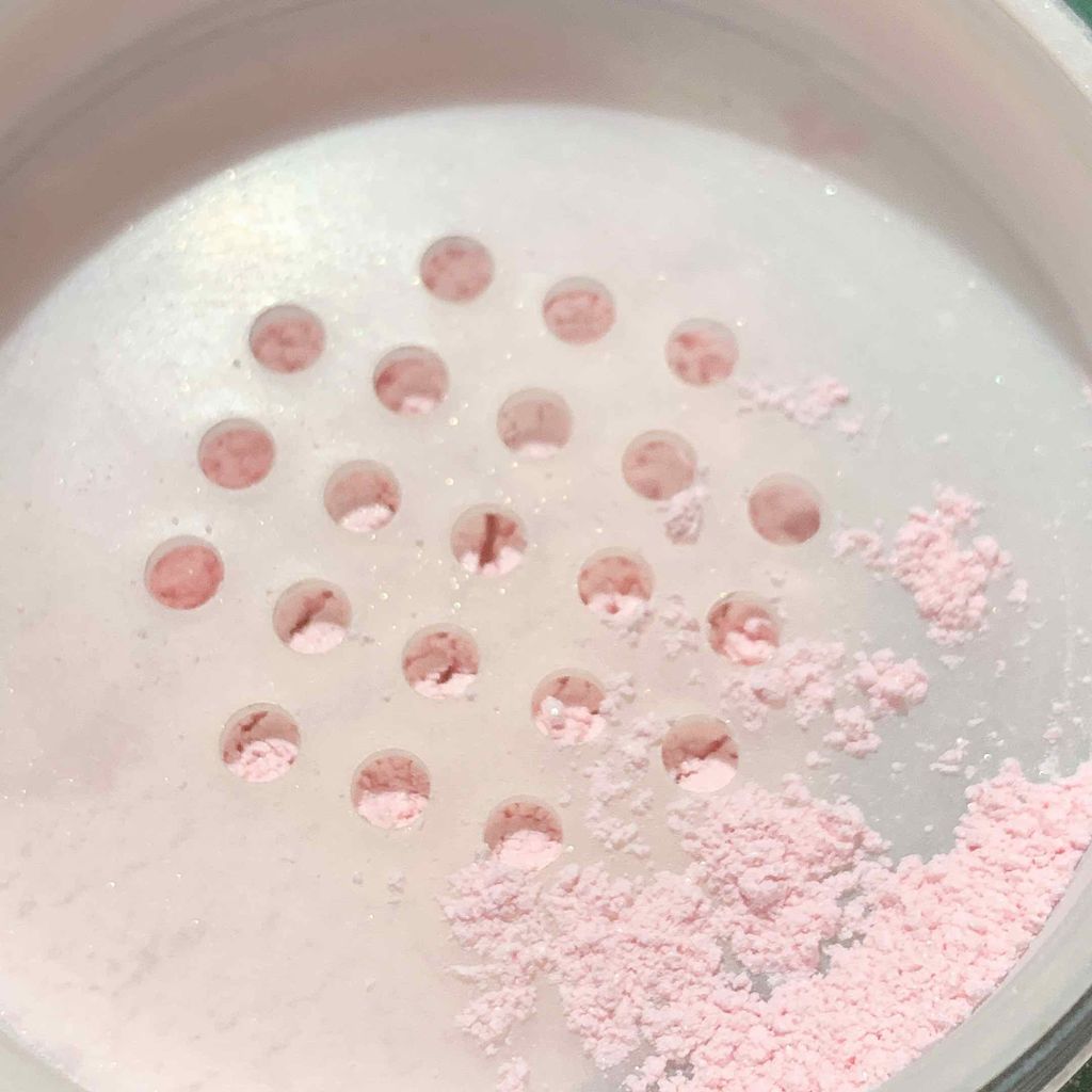 うるふわ仕上げパウダー/CEZANNE/ルースパウダーを使ったクチコミ（2枚目）