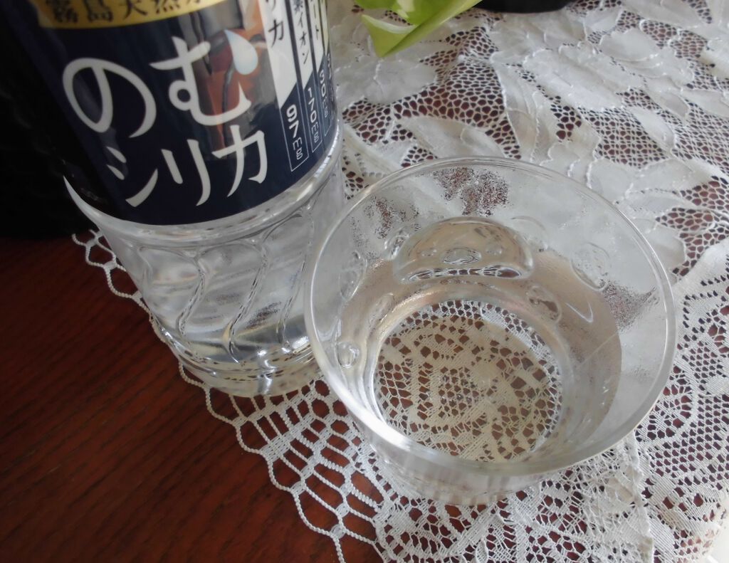 霧島天然水 のむシリカ/極選市場/ミネラルウォーターを使ったクチコミ（2枚目）