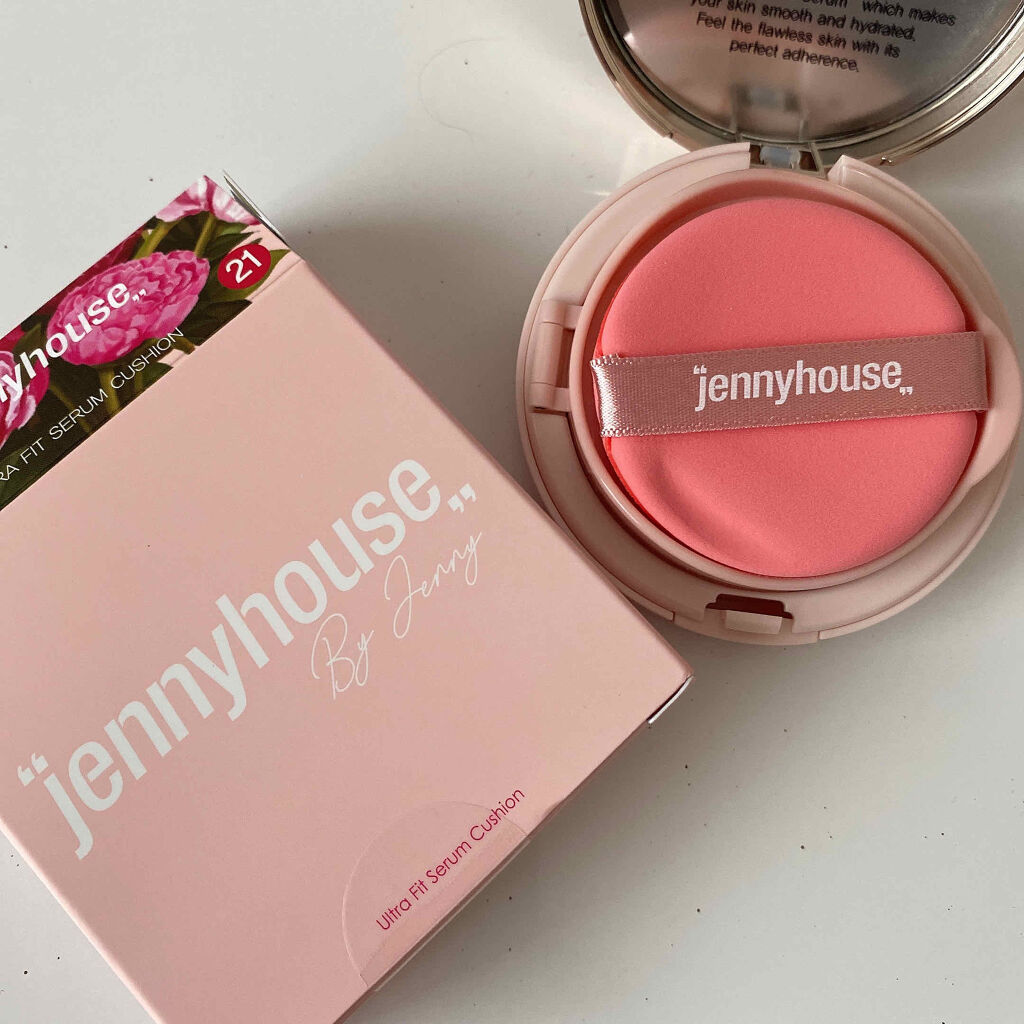 ウルトラフィットセラムクッション/jenny house/クッションファンデーションを使ったクチコミ（2枚目）