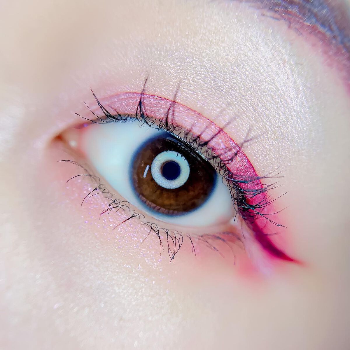 スキルレスライナー/LUMIURGLAS/リキッドアイライナーを使ったクチコミ(3枚目)