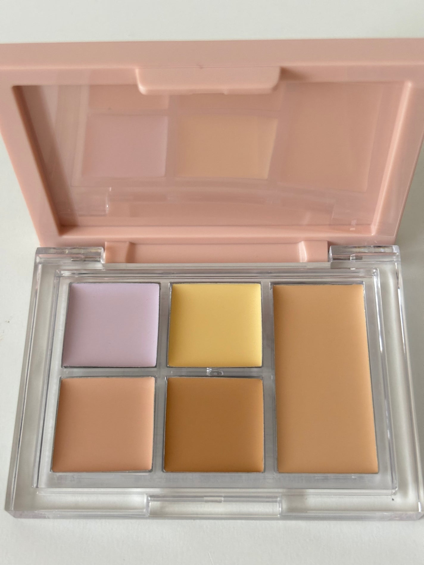 5カラーコンシーラーパレット/Kirei&co./パレットコンシーラーを使ったクチコミ(2枚目)