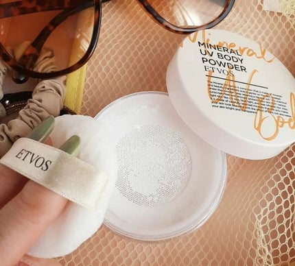 ボディパウダーおすすめランキング18選!汗によるベタつきが気になる人もサラ肌長持ち