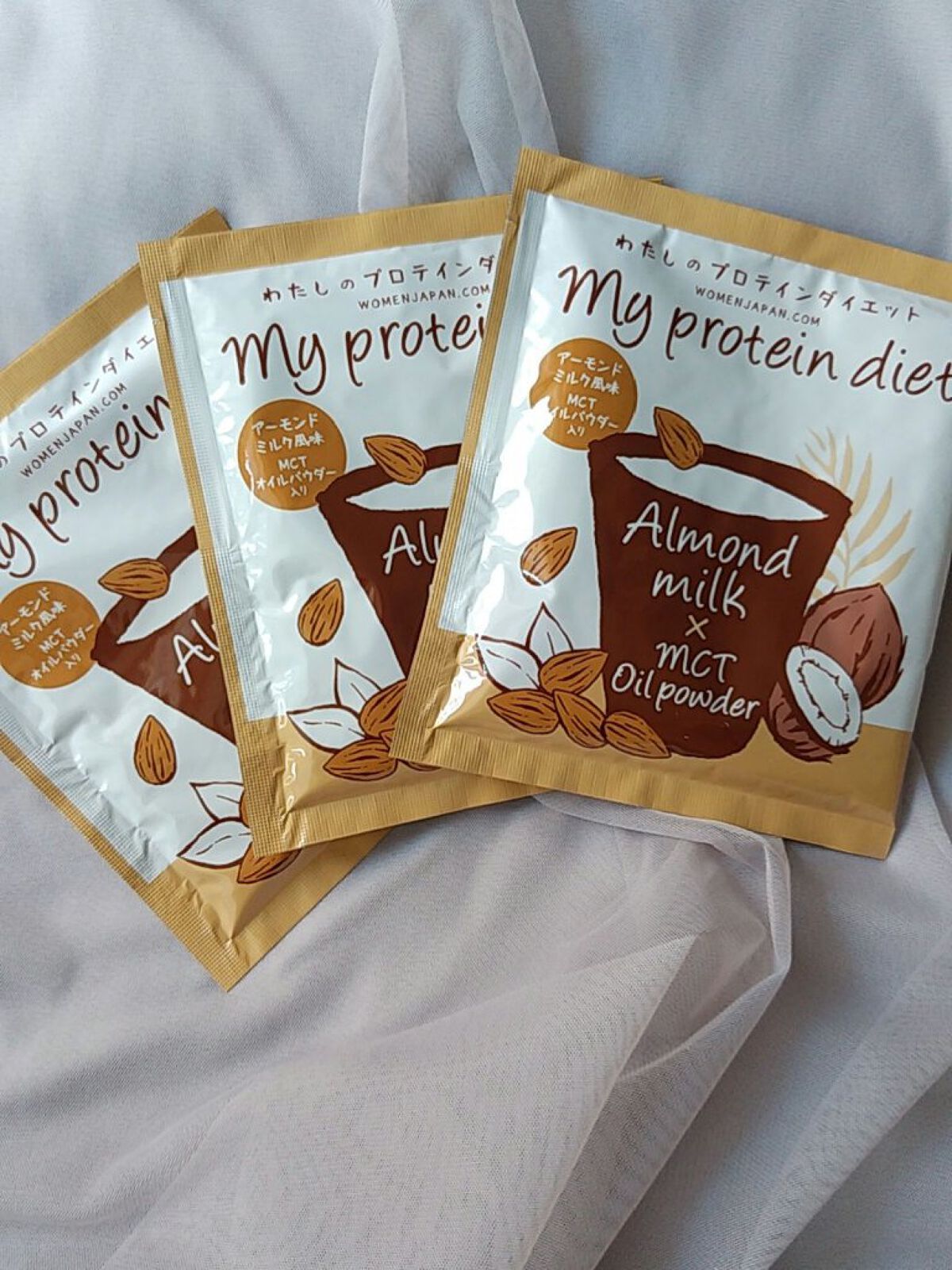 ウーマンジャパン わたしのプロテインダイエットのクチコミ「🌟WOMEN JAPAN わたしのプロテインダイエット
アーモンドミルク×MCTオイル


わ.....」（2枚目）