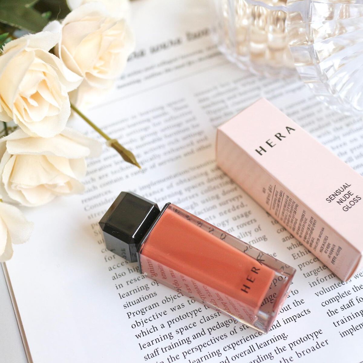 センシュアルヌードグロス/HERA/リップグロスを使ったクチコミ（2枚目）