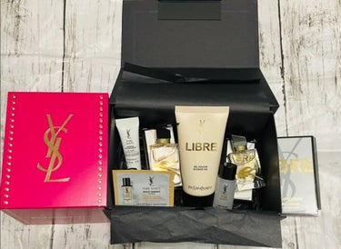 ラベンダーとバニラって最高か…

YVES SAINT LAURENT BEAUTEリブレ オーデパルファム

甘やかで爽やかで、とにかくやみつきになる香り #気分UPコスメ  #推しデパコス 