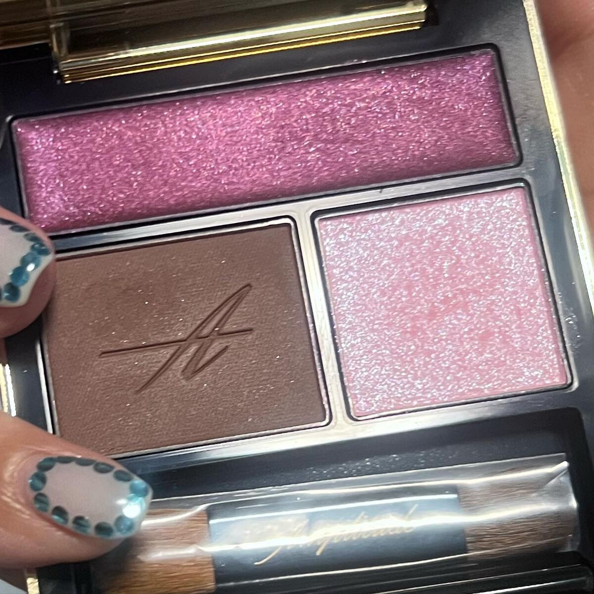 コンスピキュアス アイズ/Amplitude/アイシャドウパレットを使ったクチコミ(9枚目)