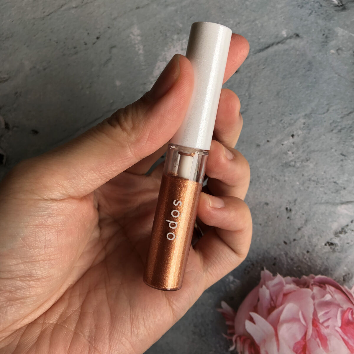 メイクアップグリッター 02：ピンクダイアモンド/sopo/グリッターを使ったクチコミ（2枚目）