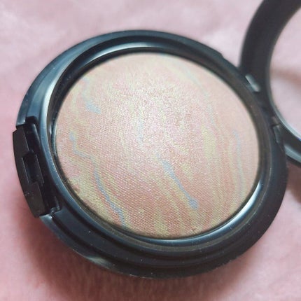 マーブルハイライター/LB/パウダーチークを使ったクチコミ(4枚目)