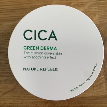 CICA GREEN DERMA The cushion covers skin with soothing effect