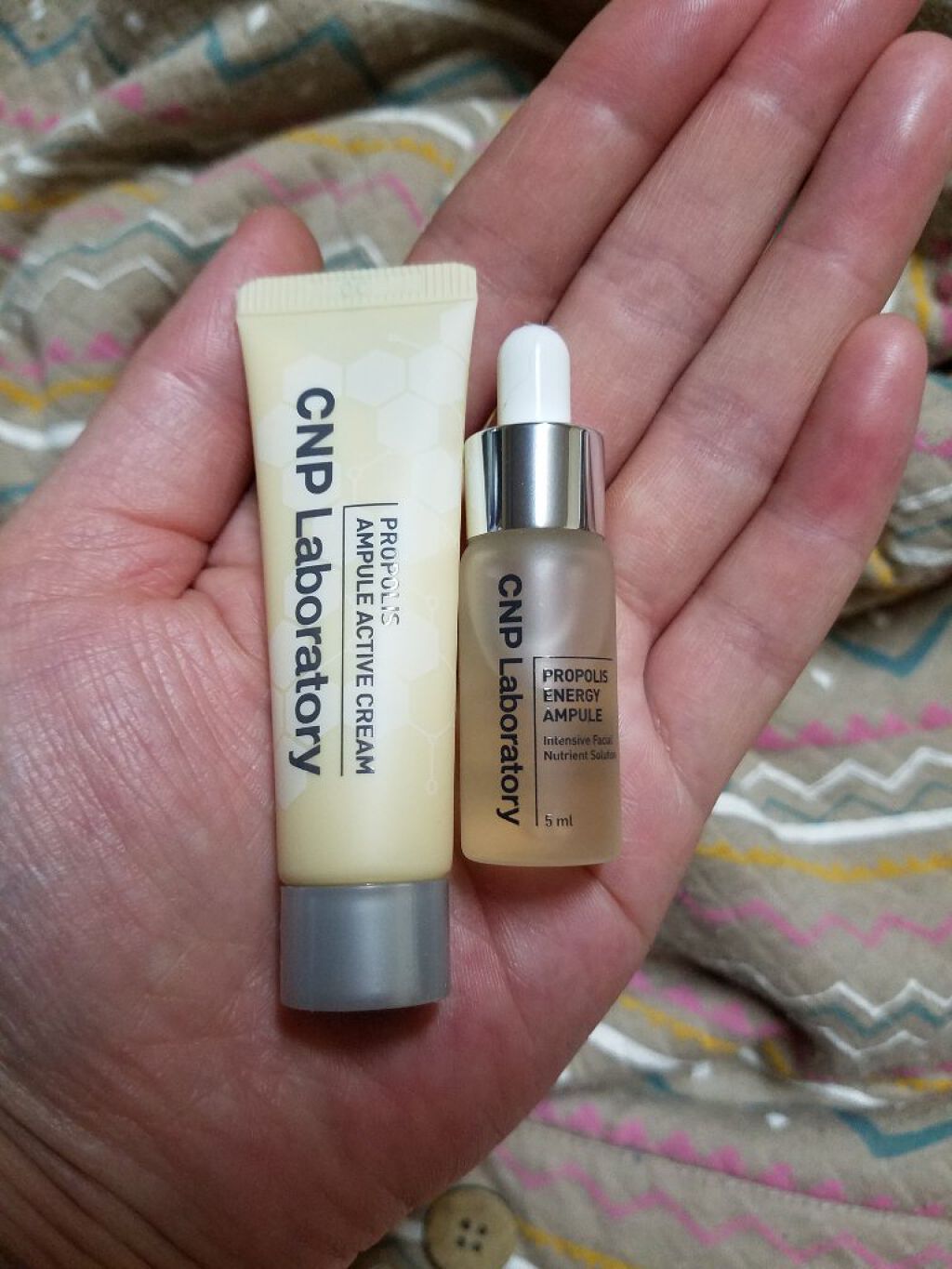 プロポリス エネルギーアンプル/CNP Laboratory/美容液を使ったクチコミ(2枚目)