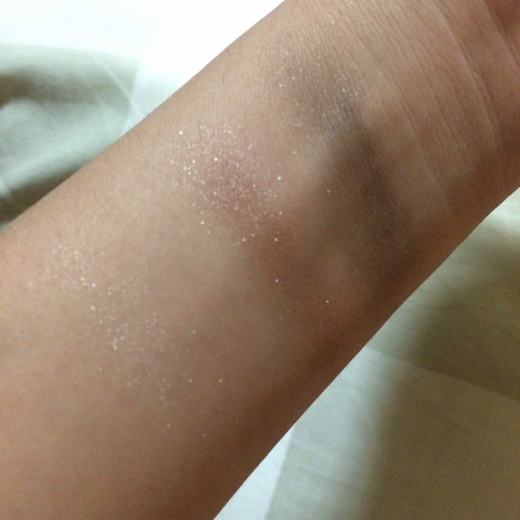 トーンアップアイシャドウ/CEZANNE/アイシャドウパレットを使ったクチコミ（2枚目）