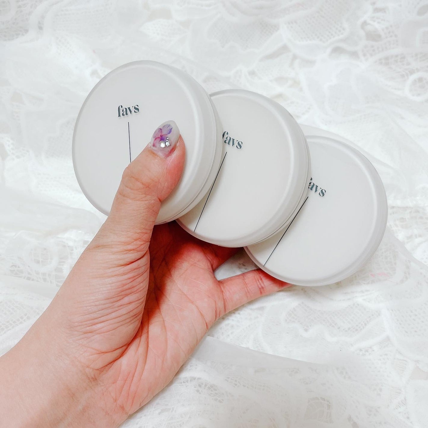 カーミンググロウアップクッションファンデーション/favs/リキッドファンデーションを使ったクチコミ(2枚目)