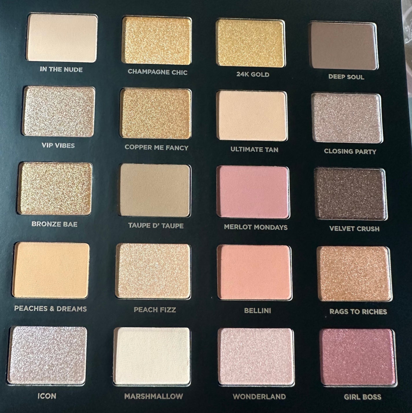 Day to Slay アイシャドウパレット/ICONIC LONDON/アイシャドウパレットを使ったクチコミ(2枚目)