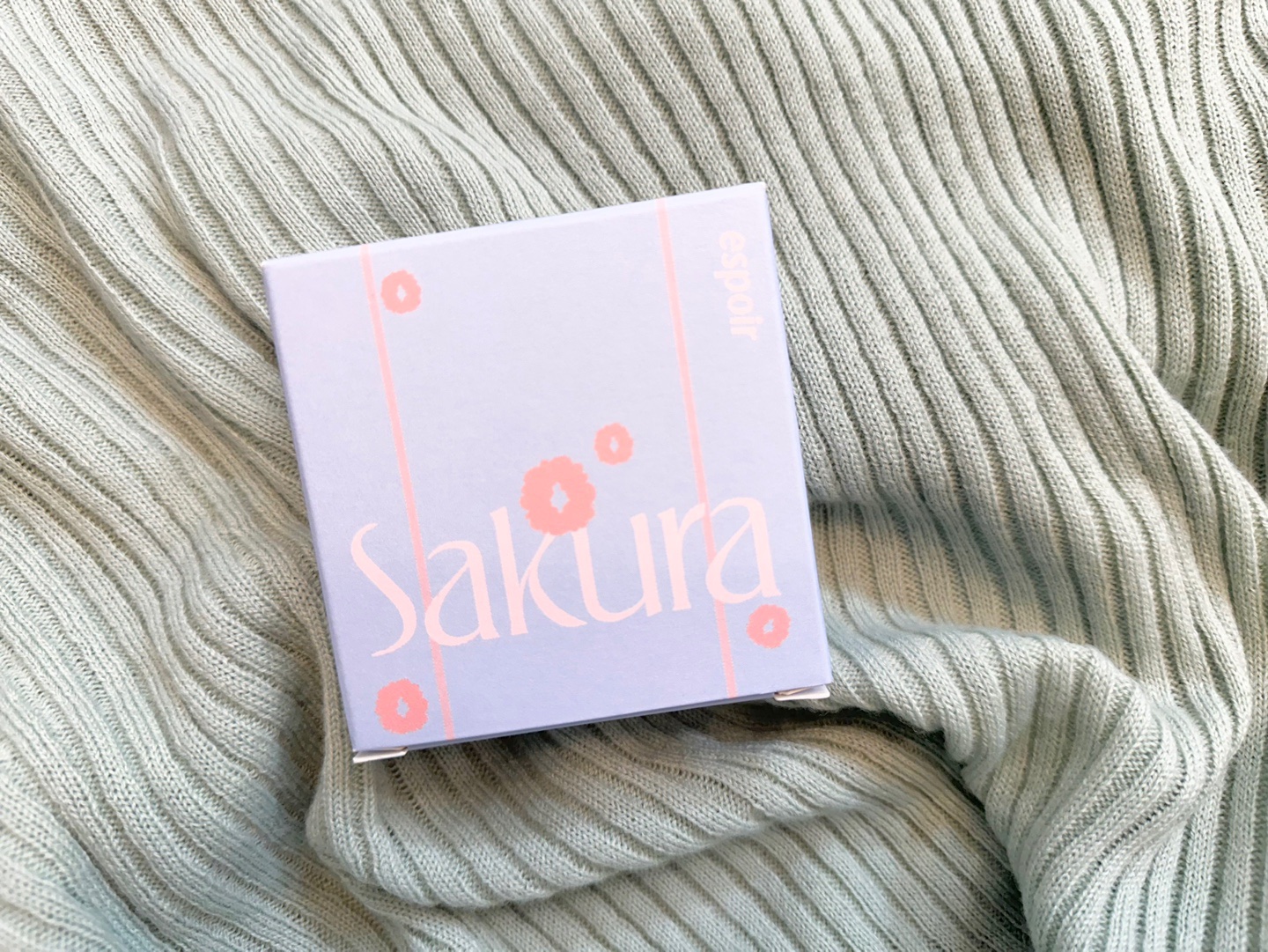 プロテーラービーベルベットカバークッション 22 ペタル（桜エディション）/espoir/クッションファンデーションを使ったクチコミ（1枚目）