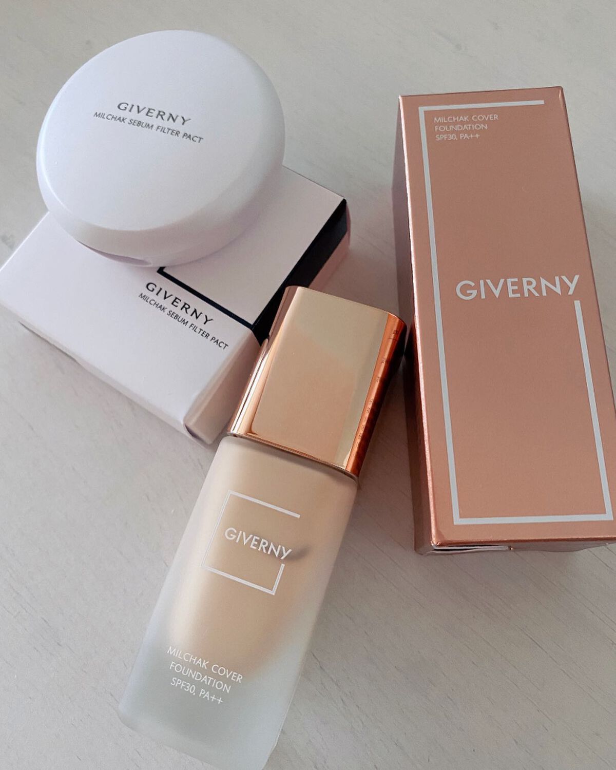 密着カバーファンデーション/GIVERNY/リキッドファンデーションを使ったクチコミ(3枚目)