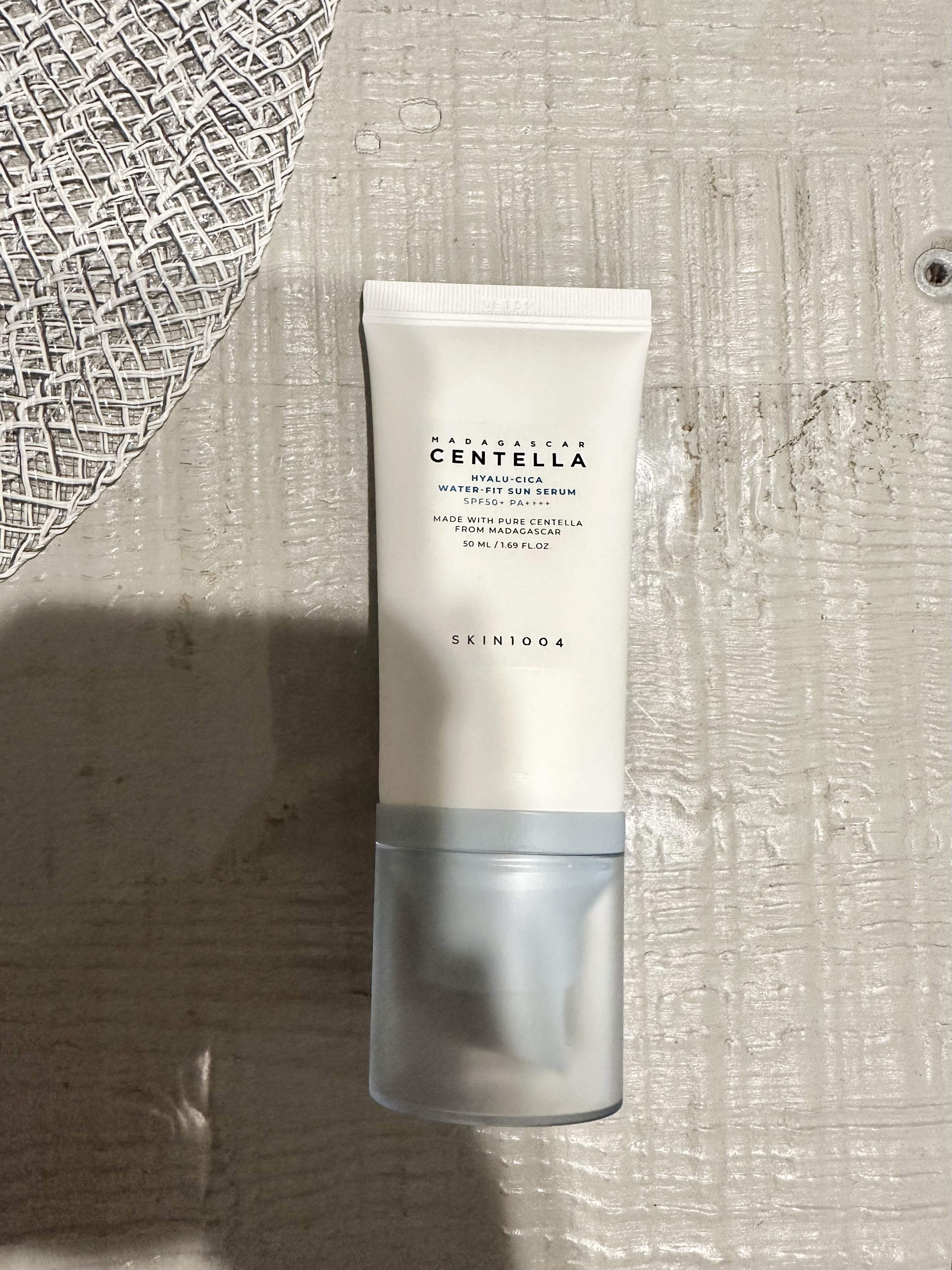 ヒアルーシカ ウォーターフィット サンセラム/SKIN1004/日焼け止めローションを使ったクチコミ（1枚目）