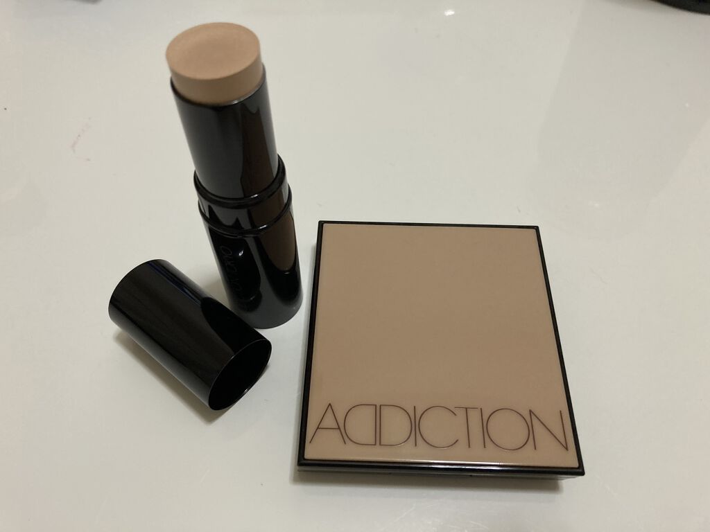 コントゥアリング アディクション/ADDICTION/プレストパウダーを使ったクチコミ（1枚目）