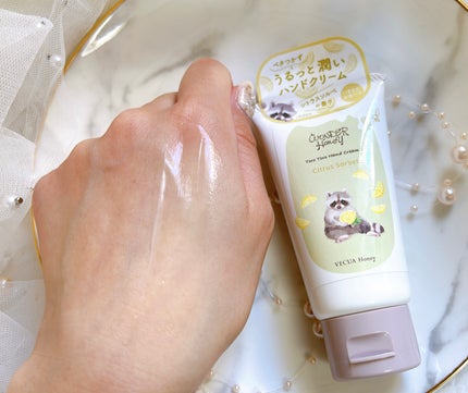 ワンダーハニー とろとろハンドクリーム ピュアキンモクセイ/VECUA Honey/ハンドクリームを使ったクチコミ(8枚目)