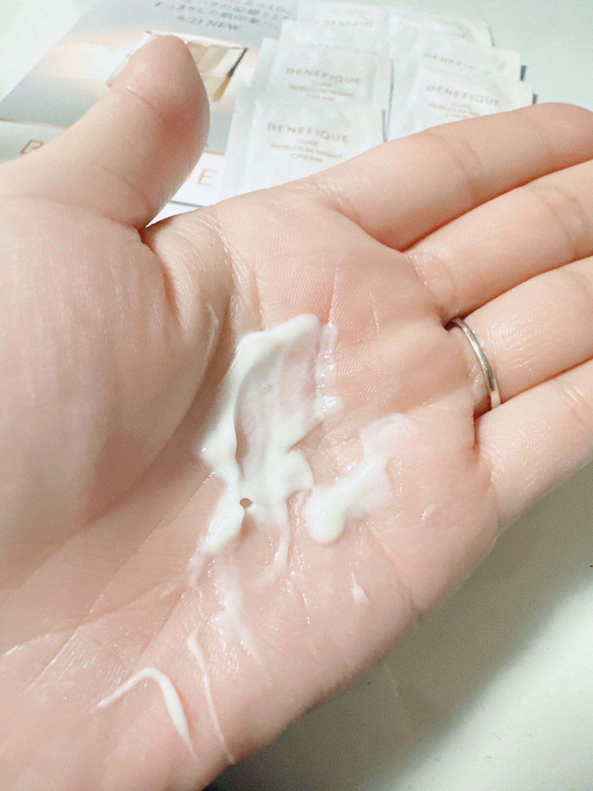 リュクス リブルームナイトクリーム/BENEFIQUE/フェイスクリームを使ったクチコミ(2枚目)