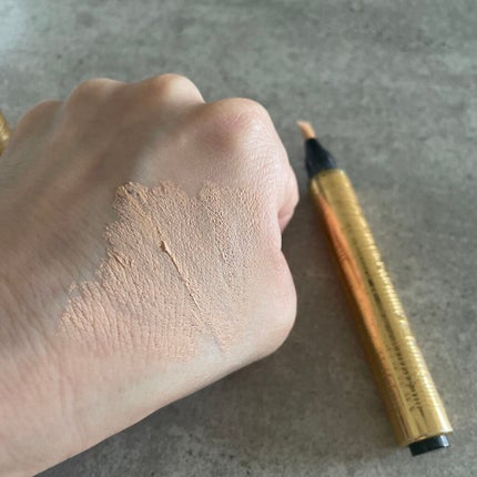 ラディアント タッチ/YVES SAINT LAURENT BEAUTE/リキッドコンシーラーを使ったクチコミ(2枚目)