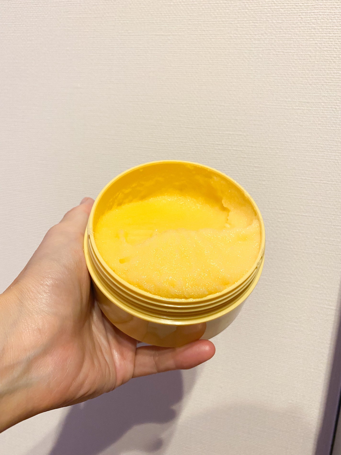 Q+Me スウィートボムタラソスクラブレモンティーの香り/AGARISM/バスト・ヒップケアを使ったクチコミ(2枚目)