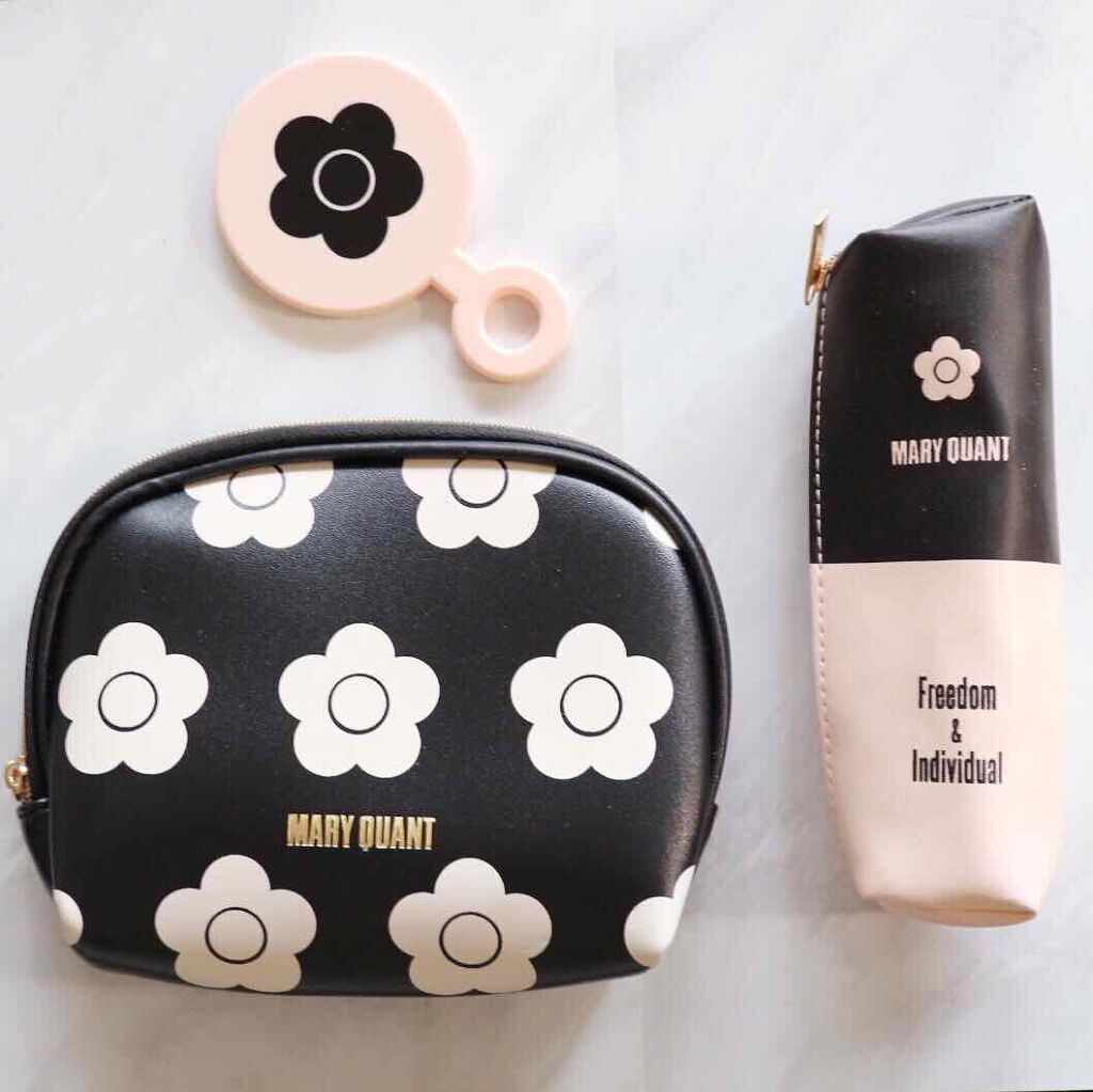 シバ on LIPS 「SWEET5月号付録買いしちゃいました💕MARYQUANTのポ..」(1枚目)